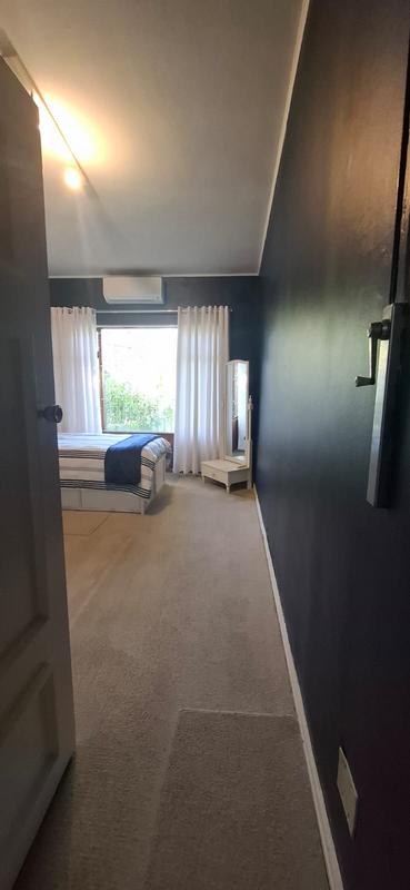6 Bedroom Property for Sale in Cravenby Western Cape